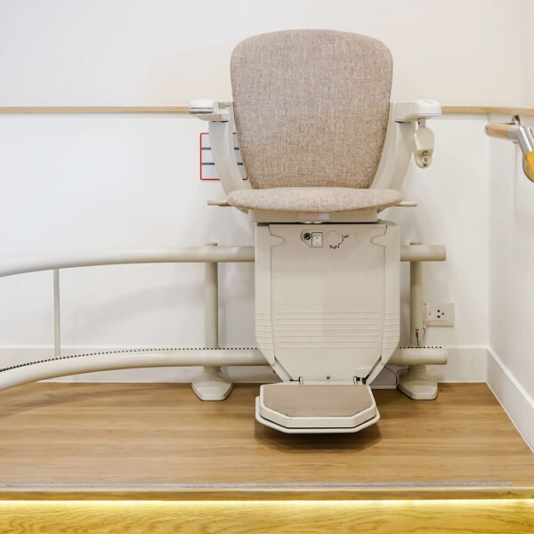 reconditioned stairlift - Automatic stair lift